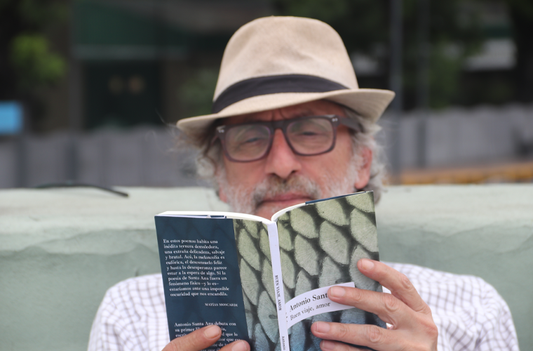 Para un desamor sin clichés: Antonio Santa Ana en verso.